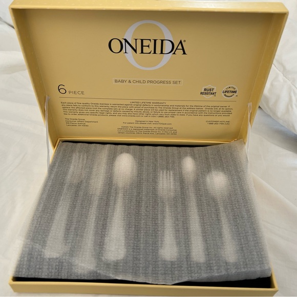 NEW Oneida Stainless Steel Baby & Child Progress Set (flatware) - Picture 4 of 6